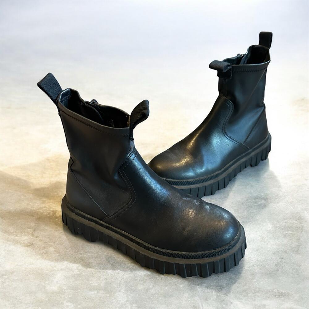 Zara Kids Black Ankle Boots Lug Sole size 3.5 (35)